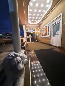 Χώρος καθιστικού στο Garni Hotel Lav