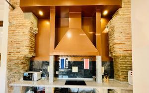 A kitchen or kitchenette at COMPLEJO RURAL TORRES Y NAVAS