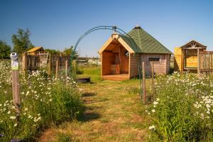 Gallery image of Mad Hatters Glamping & Campsite in Ely