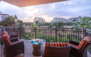 2 Bed 2 Bath Sunrise and Pool View Condo on 5th Floor BT-505