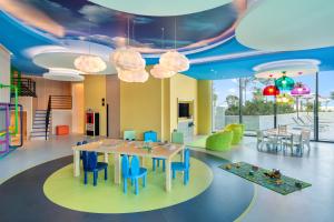 Galeriebild der Unterkunft Address Beach Resort in Dubai