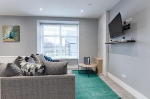 Gallery image of Murray Nest #2 - TV in Every Bedroom! in Llanelli