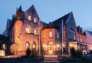 Gallery image of The Ballachulish Hotel in Glencoe