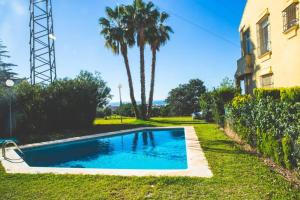 Swimming pool sa o malapit sa Casa para 10 personas en campo de golf Añoreta