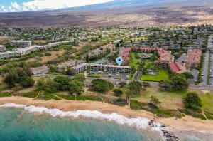 Loftmynd af Maui Parkshore 414, Top Floor, Amazing Ocean Views