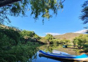 Oudtshoorn的住宿－Old Mill Lodge, Seasonal Working Ostrich Farm & Restaurant, Oudtshoorn，相簿中的一張相片