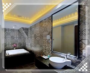 Bagno di 浪琴Motel文創旅館