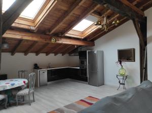 A television and/or entertainment centre at Caserio en Elorrio