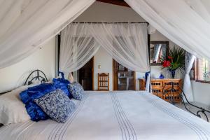 Gallery image of Suites La Hacienda in Puerto Escondido