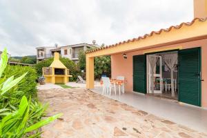 The building in which the holiday home is located