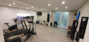 Fitness centrum a/nebo fitness zařízení v ubytování Strandhaus an der Mosel
