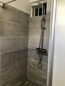 Koupelna v ubytování Villa Mircene + 18 fotografií