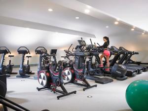 Fitness centrum a/nebo fitness zařízení v ubytování Actons Hotel Kinsale