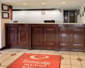 Certifikát, hodnocení, plakát nebo jiný dokument vystavený v ubytování Econo Lodge Inn & Suites