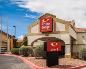 Certifikát, hodnocení, plakát nebo jiný dokument vystavený v ubytování Econo Lodge Inn & Suites
