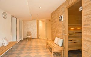 TV a/nebo společenská místnost v ubytování Gartenhotel Feldeck