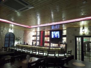 Lounge nebo bar v ubytování Mount Nebo Hotel & Restaurant Madaba City Center