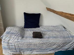Postel nebo postele na pokoji v ubytování Gwladys's Home