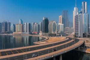 Gallery image of Radisson Blu Hotel, Dubai Canal View in Dubai