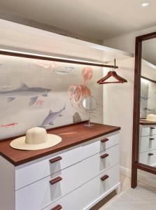 Кухня или мини-кухня в LUX* Le Morne Resort
