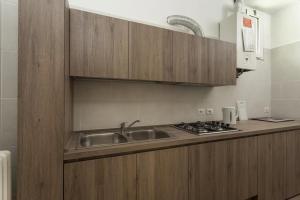 A kitchen or kitchenette at Residence Perla