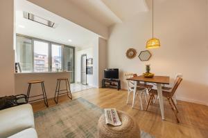 Dining area sa apartment