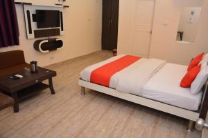 Gallery image of Hotel Comfort and Terrace Lounge in Deoghar