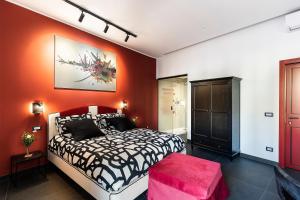 Posteľ alebo postele v izbe v ubytovaní Demart Suites