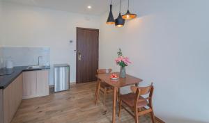 Dapur atau dapur kecil di Maris Da Nang Hotel & Apartment