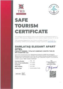 uma licença para um certificado de turismo seguro com uma faixa vermelha em Damlatas Elegant Apart Hotel em Alanya