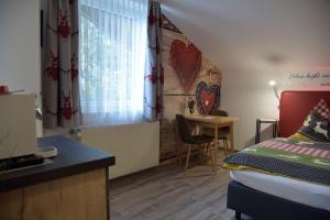 Posteľ alebo postele v izbe v ubytovaní Appartementhaus Theresia