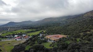 Hotel Resort Hípico El Hinojal с высоты птичьего полета