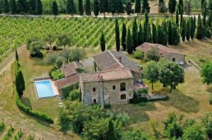 an aerial view of a house in a vineyard at Annesso in Vagliagli
