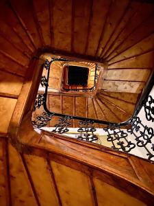 an overhead view of a kitchen in a wooden cabin at Apartments on Rynok Square in Lviv