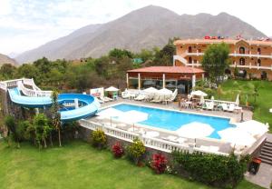 Bazén v ubytování Lunahuana River Resort nebo v jeho okolí