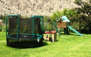 Children's play area sa Lunahuana River Resort