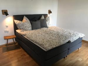 Postel nebo postele na pokoji v ubytování Gästehaus Lausnitz Zimmer
