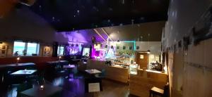 Veitingastaður eða matsölustaður á Tehúsið Hostel & Guesthouse