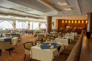 Restaurace v ubytování Helnan Dream Hotel and Conference Center