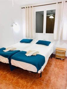 Postel nebo postele na pokoji v ubytování Carolina Apt 6 Gran Canaria + 27 fotografií