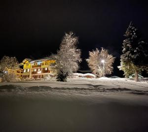 Haus Gobbis през зимата