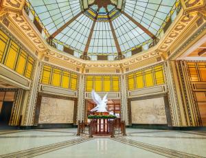 Gallery image of Fairmont Peace Hotel On the Bund in Shanghai