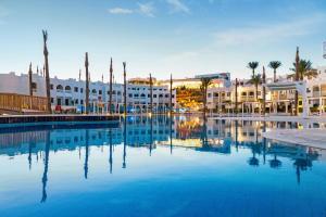 Басейн в Sunrise Diamond Beach Resort -Grand Select або поблизу