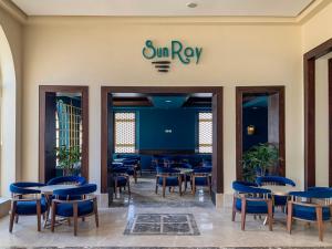 Зона вітальні в Sunrise Diamond Beach Resort -Grand Select