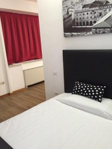 A bed or beds in a room at Residence Panigale
