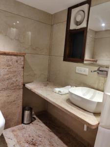 Koupelna v ubytování THE GRACE HOUSE Paharganj