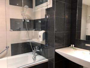 Vannituba majutusasutuses Le Pietri Urban Hotel