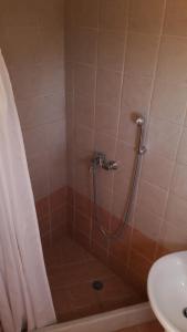 A bathroom at Agiassos Naxos Apartments