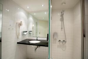 Et badeværelse på Hotel Hedegaarden