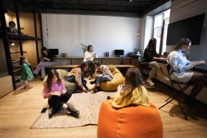 Majutusasutuse Kantar Hostel külastajad
